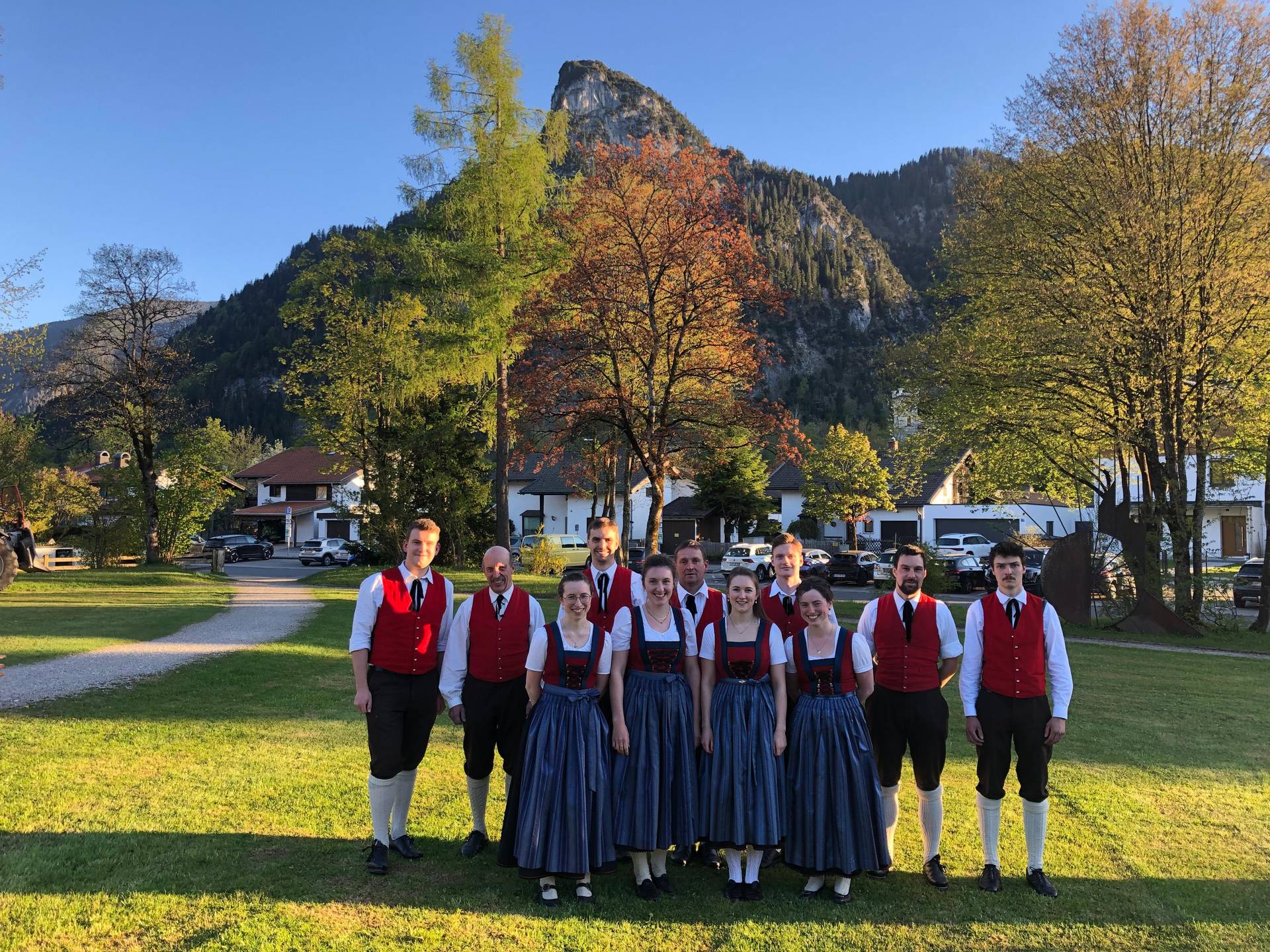 Die Mitglieder des Ausschusses der Blaskapelle Oberammergau